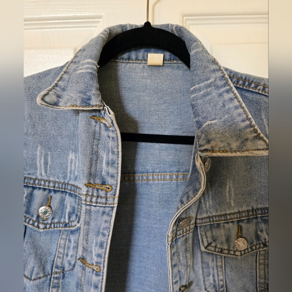Cropped Blue Denim Jacket - Picture 2 of 4